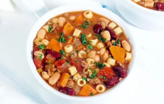 Olive Garden Pasta e Fagioli soup