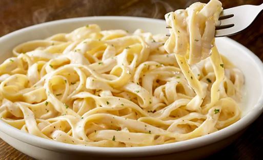 Olive Garden Fettuccine Alfredo