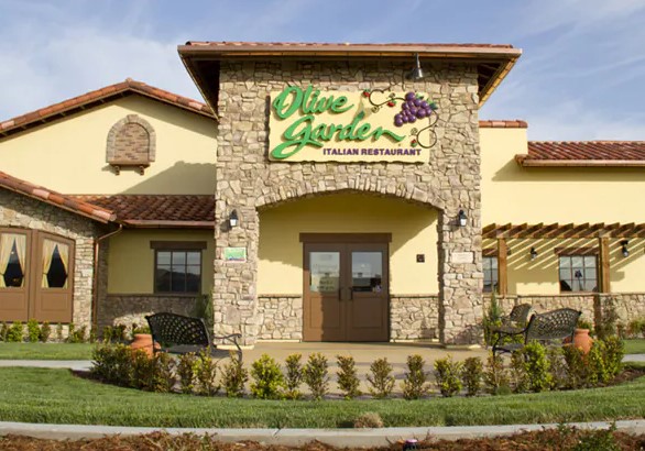 How Much Does Olive Garden Pay